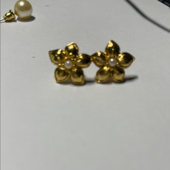 Gold Tone and Pearl Stud Earring Set - Picture 2 of 8